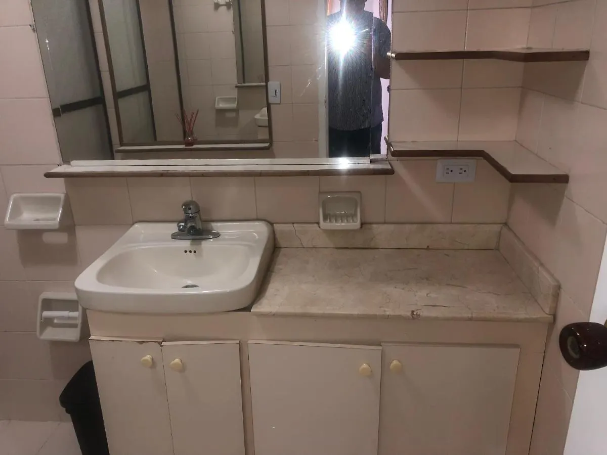 Excelente Apartamento Apartment Medellin
