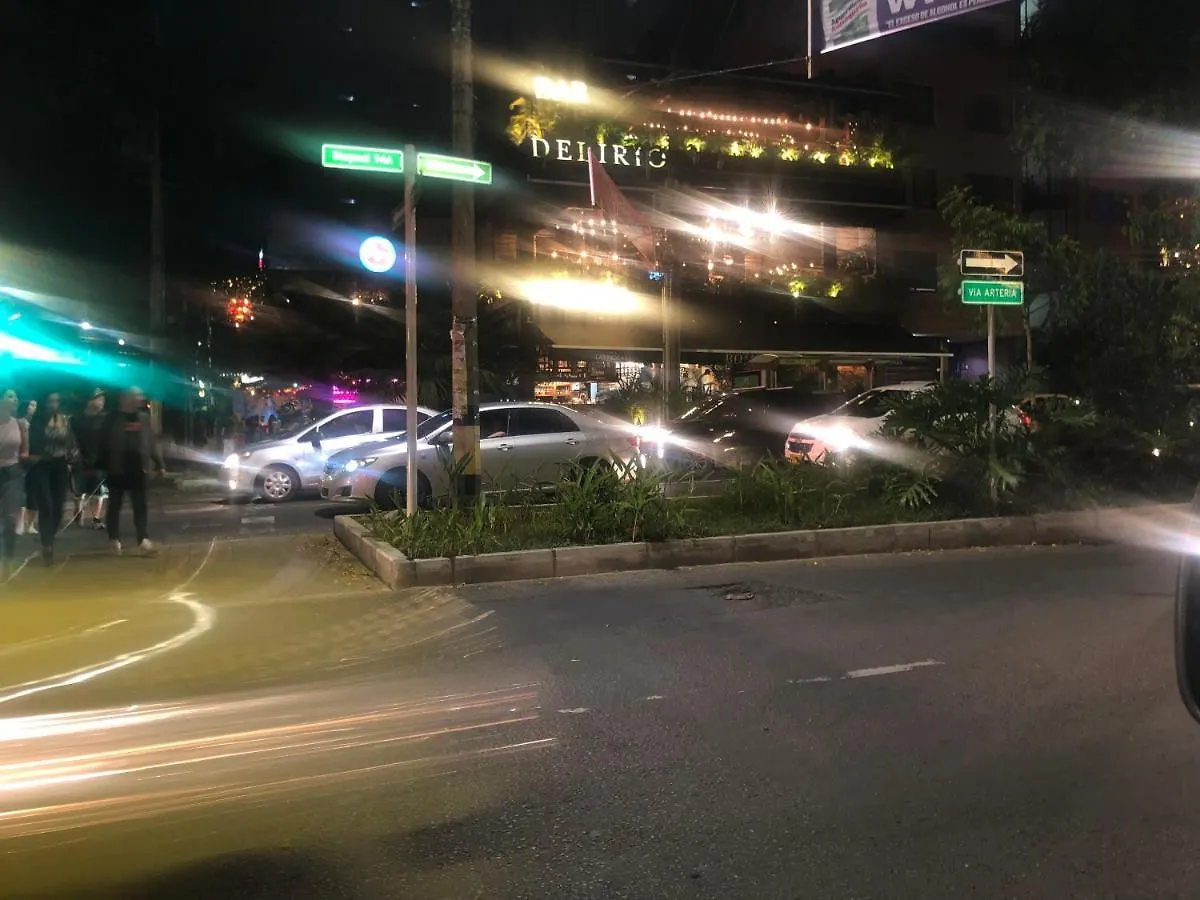 Excelente Apartamento Apartment Medellin