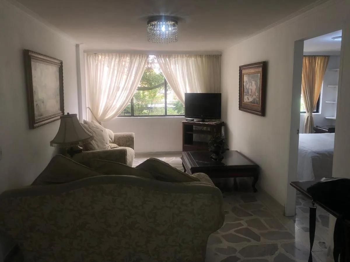 Excelente apartamento  Apartamento Medellín 0*,  Colombia